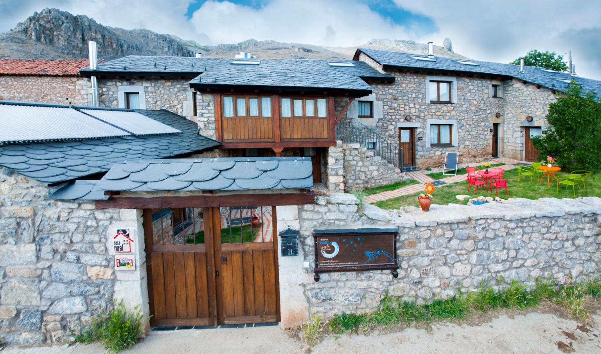 Casas Rurales Entre Babia Y La Luna Villafeliz Eksteriør bilde