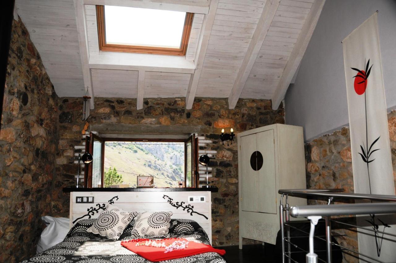 Casas Rurales Entre Babia Y La Luna Villafeliz Eksteriør bilde
